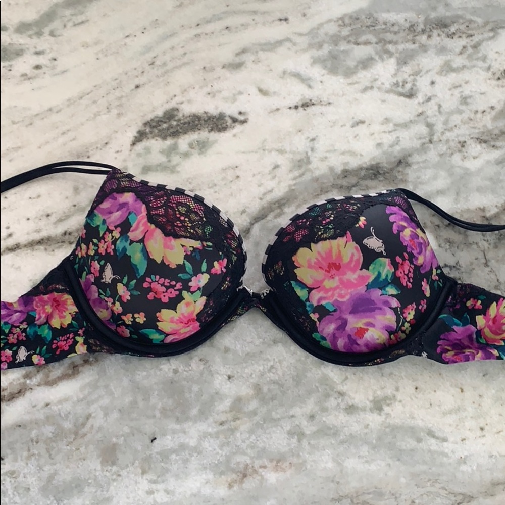 Victoria’s Secret Colorful Bra 36B - worn > 5x